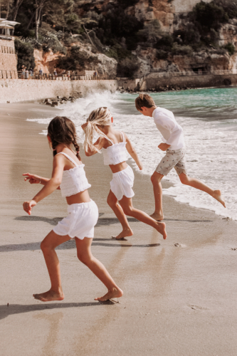 Confeccions-estrany-vestido-adlib